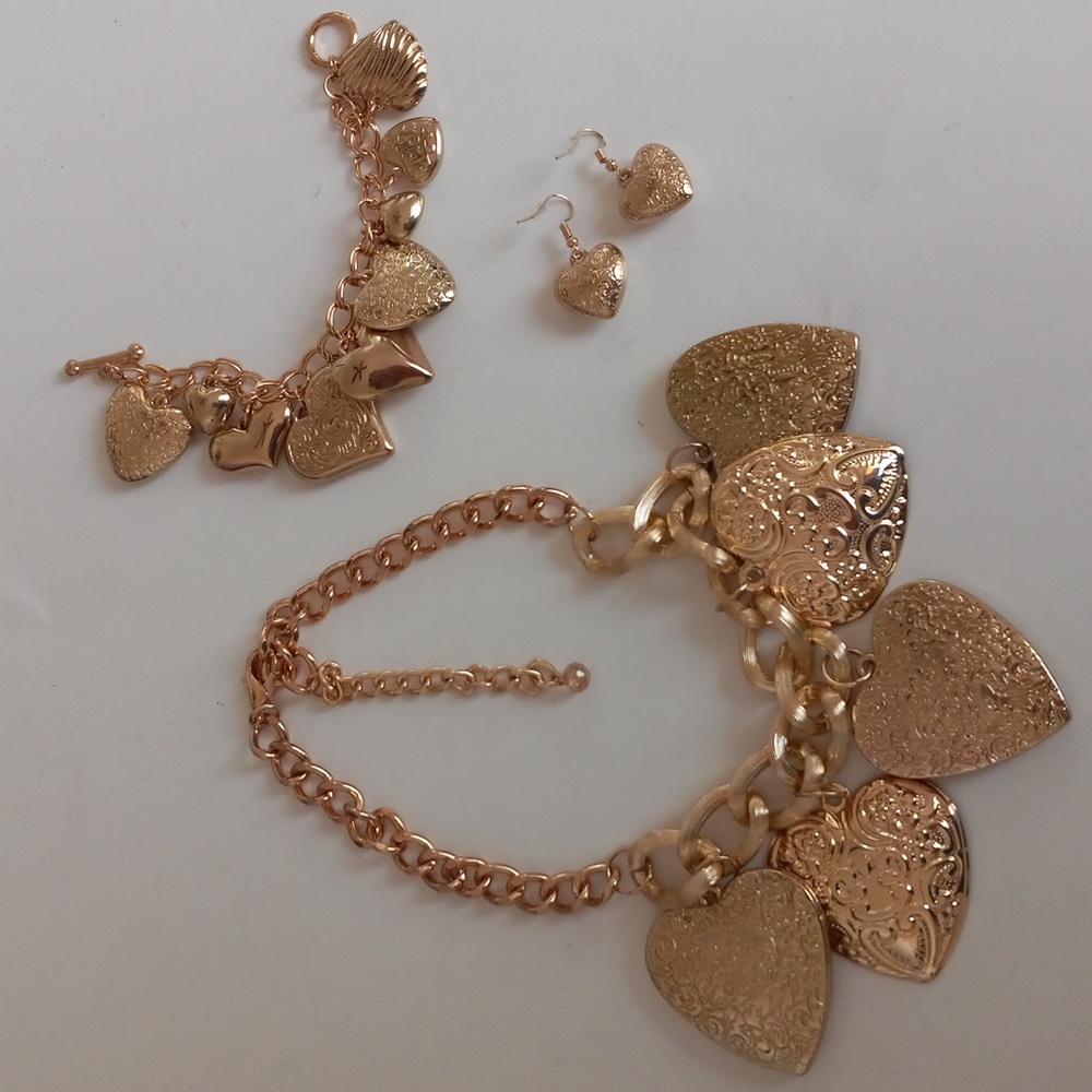 Off Park Collection 3-piece  Heart Necklace, Bracelet & Earrings.
